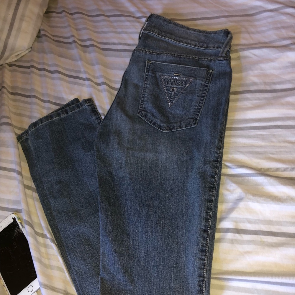 Runs smaller - Picture 3 of 3